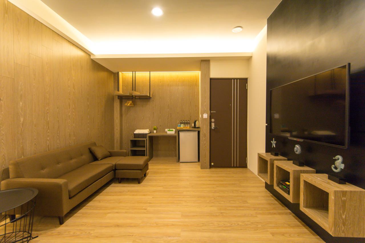 An Ping Shisan Hostel Tainan Exterior photo