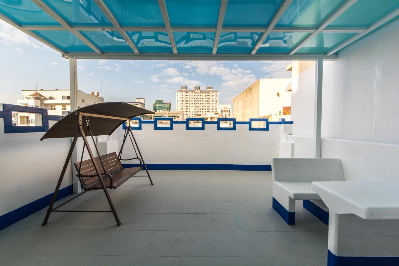 An Ping Shisan Hostel Tainan Exterior photo