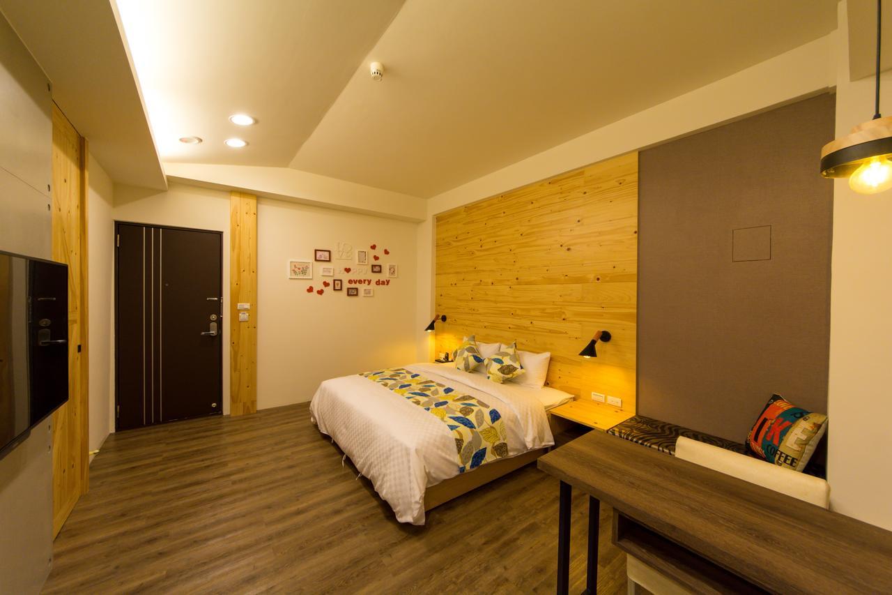 An Ping Shisan Hostel Tainan Exterior photo