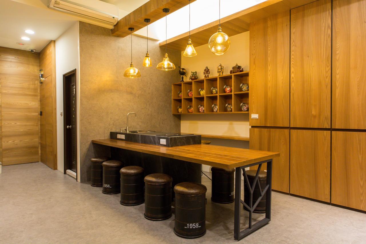 An Ping Shisan Hostel Tainan Exterior photo